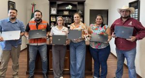 DONACIÓN DE EQUIPO TECNOLÓGICO PARA LA BIBLIOTECA MUNICIPAL