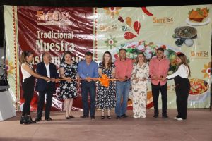 PARTICIPACIÓN EN LA MUESTRA GASTRONÓMICA Y CALLEJONEADA DEL 65° ANIVERSARIO DE LA SECCIÓN 54 DEL SNTE
