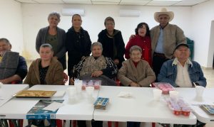 CONVIVIENDO CON LOS ADULTOS MAYORES DE LA COMUNIDAD DE LA MORA