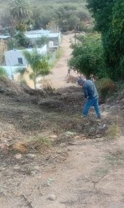 TRABAJOS DE LIMPIEZA EN LA CUESTA DEL VENADERO