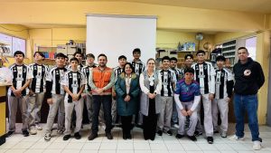 ENTREGA DE UNIFORMES DE FÚTBOL A ALUMNOS DEL PLANTEL CECYTE BANAMICHI